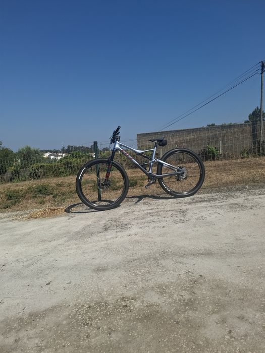 BH Lynx Race LT 6.5 Carbono - Pronta para trilhos