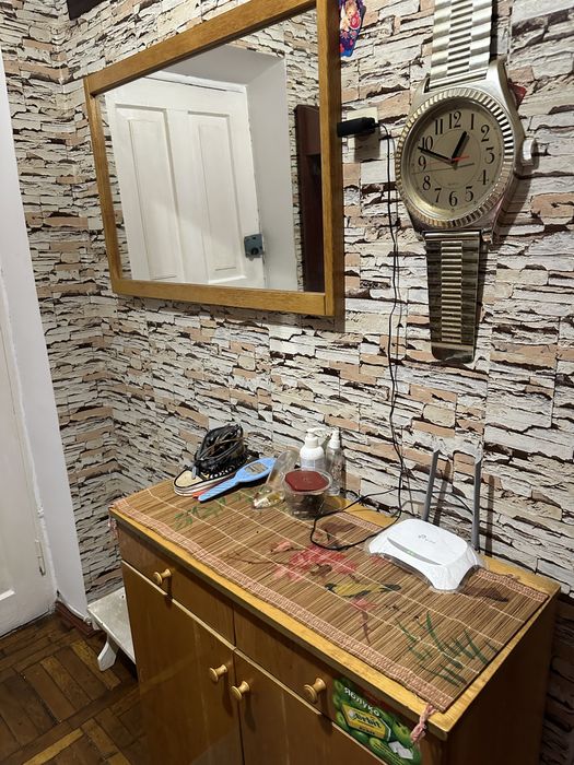 Оренда окремої кімнати для дівчини на Замості, Петроцентр. Варшавська