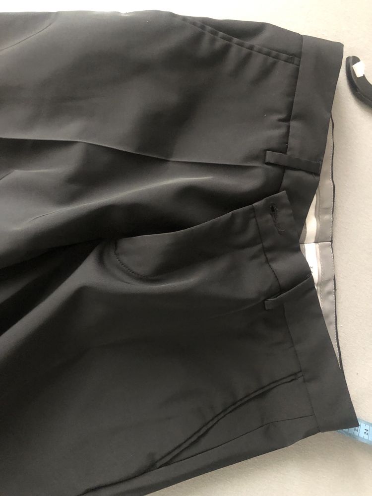 Zara Man Czarne Męskie spodnie eleganckie EU 38