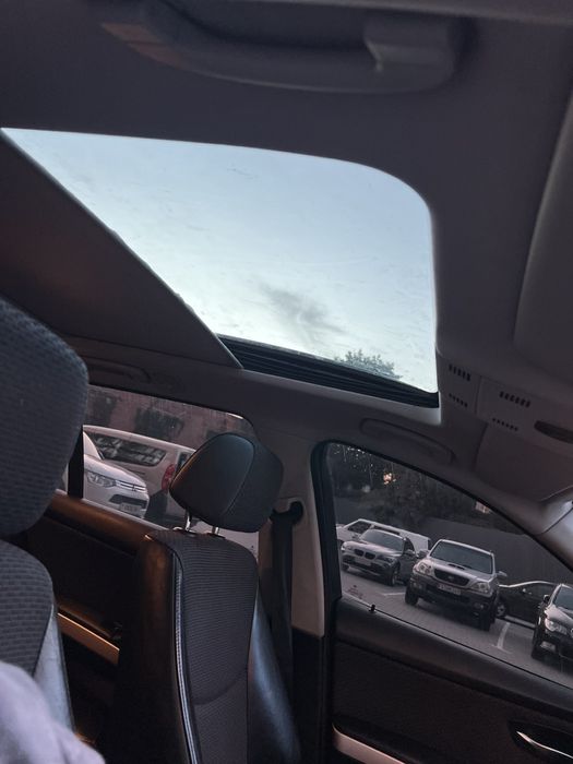 Продам BMW 320i E91 2009 року_у гарній комплектації