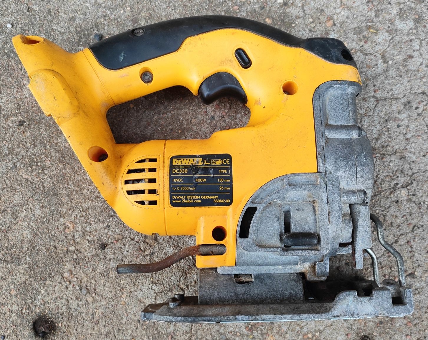 DeWalt dc330 wyrzynarka
