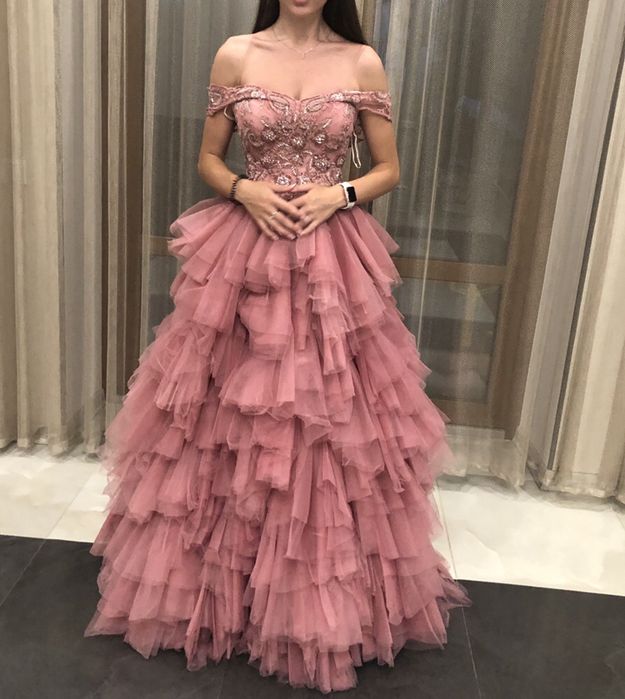 Выпускное , свадебное, нарядное бредовое платье.