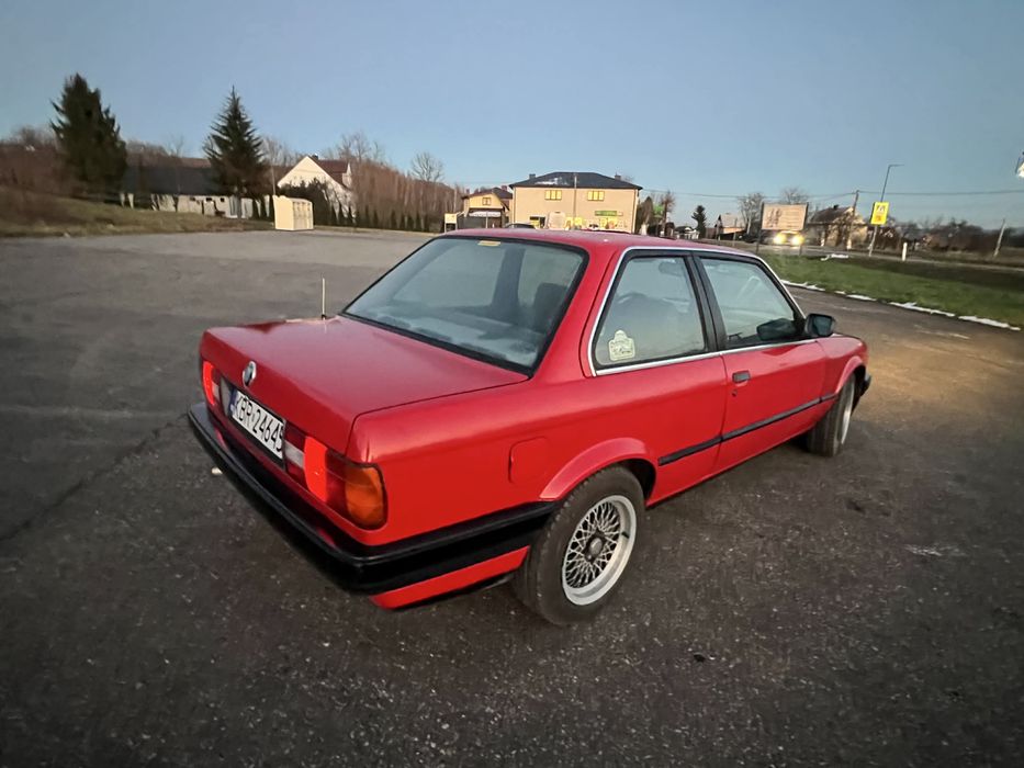 Bmw e30 coupe 1.6