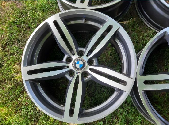 Oddam Felgi aluminiowe do BMW
OStyling 167
Rozmiar: 19"
Szerokość: 8,5