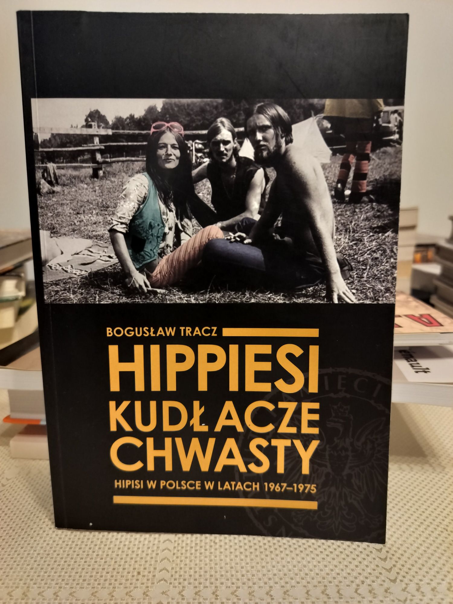 Hippiesi, kudłacze, chwasty - Bogusław Tracz