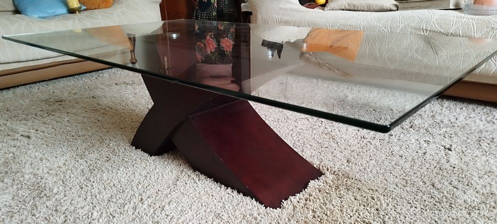 Mesa de sala em vidro