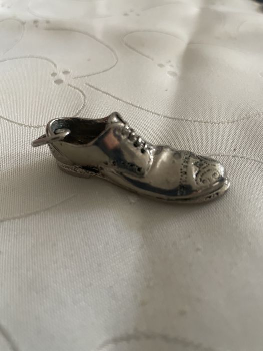 But miniatura posrebrzany