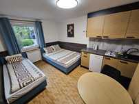 Pokój apartament 3 osóbowy nad morzem/ 100 m do plaży/ parking/ WiFi