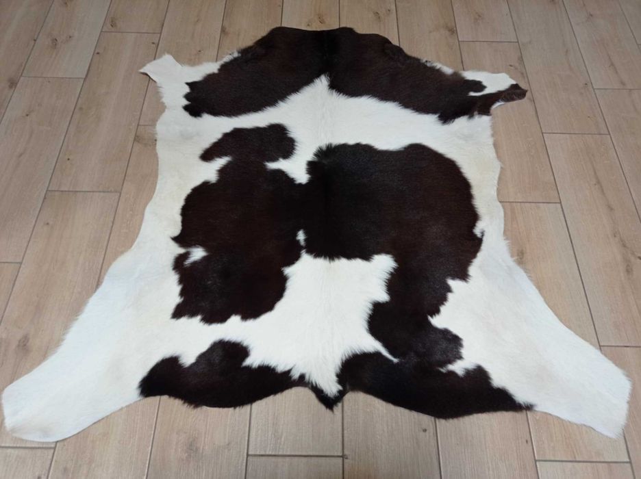 Dywan SKÓRA BYDLĘCA CIELAK POLSKI łaciaty brąz-biały skóra naturalna