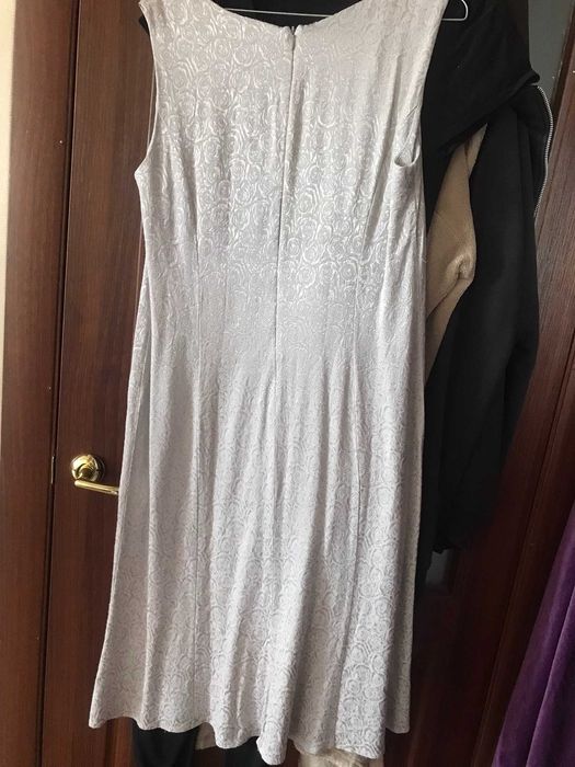 Костюм-двійка жіночий сріблястий святковий (сукня та піджак)