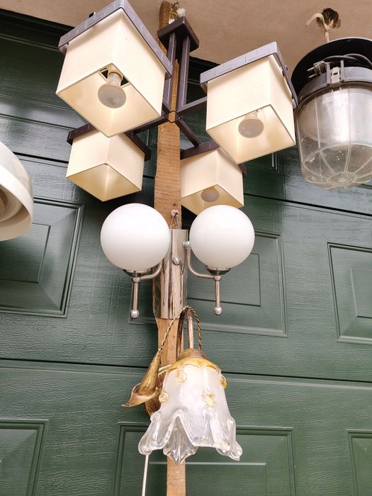 Lampy i kinkiety pokojowe Retro