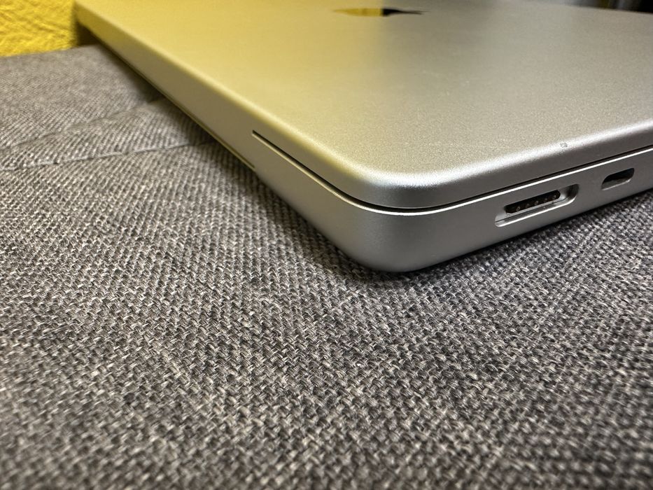 Lcd, матриця, дисплей в зборі MacBook Pro 14” A2442 Silver