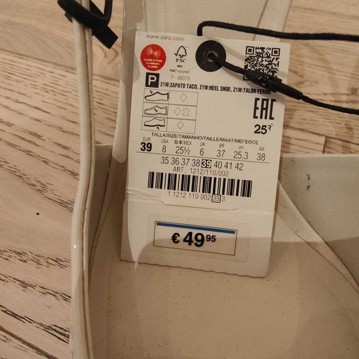Продаю нові жіночі білі туфлі Zara р.39