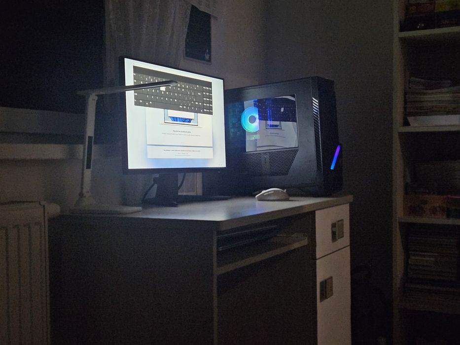 Komputer MSI MAG Infinite S3 14NVM7-2812UK  i7-14700F 16GB/1TB RTX4060