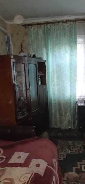 Добротна частина будинку в с. Веприк, Фастівського району