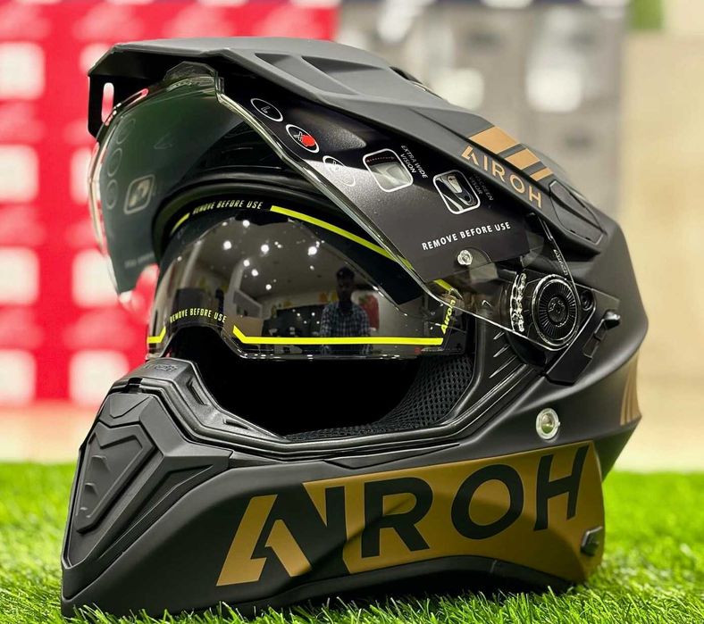 Capacete Airoh Commander Gold Matt NOVO (40% Desconto) Tam XS-S-L-XL