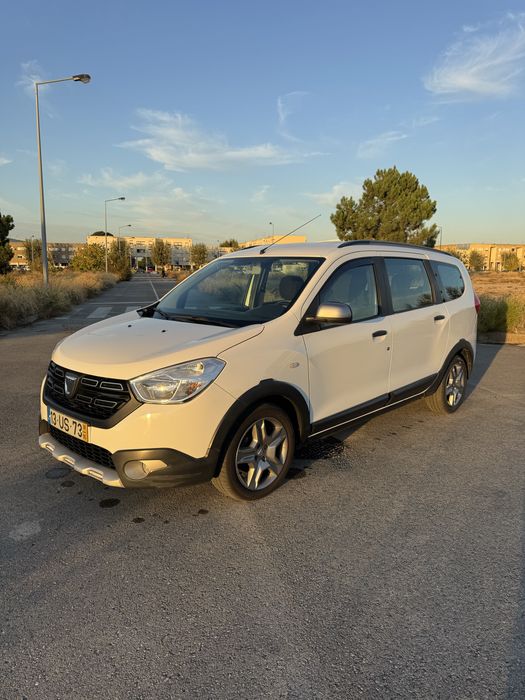 Dacia Lodgy Stepway 1.5d 110cv 2018 7lug Nacional