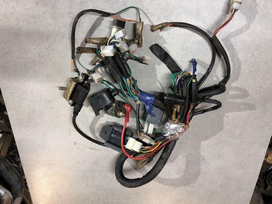 Проводка альфа, запчастини дельта, проводка вльфа 110куб, релбшки альф