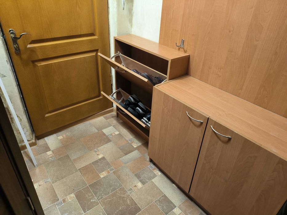 Стінка у прихожу б/у