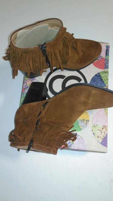 Botas de cor camel