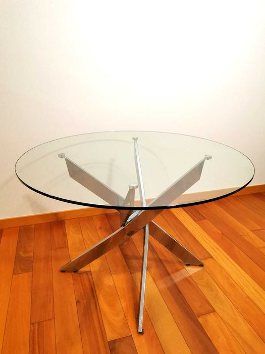 Mesa de jantar redonda + 4 cadeiras