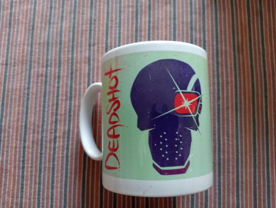Coleção de canecas de futebol da Rússia, FC Barcelona e Suicide Squad