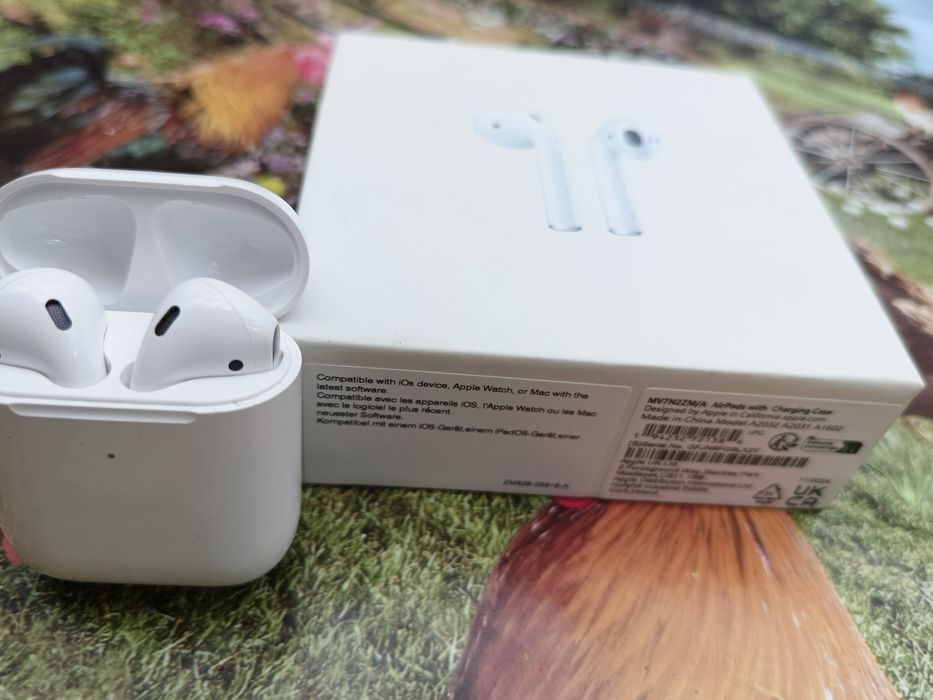 AirPods bardo dobry stan