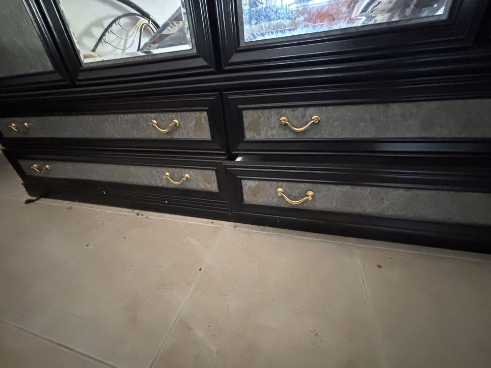 Mobilia de quarto completa - vende-se