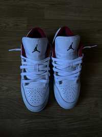 Jordan 1 Branco e vermelho