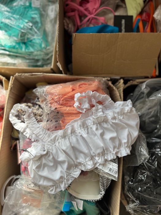 Купальники жіночі сток, опт/роздріб, продам недорого!