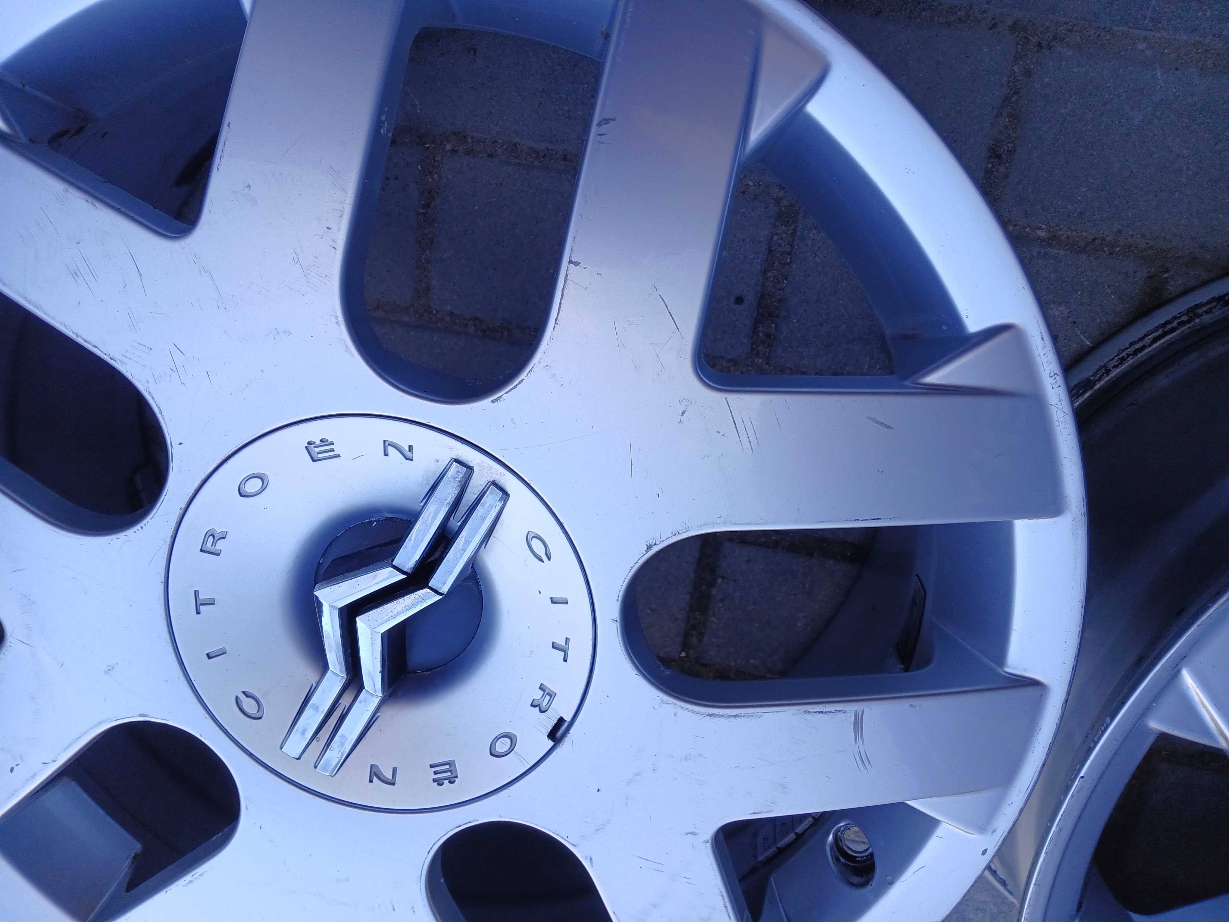 4x felgi 18 5x108 Citroen C5 C6 Peugeot 407" 408_508, 5008..3008