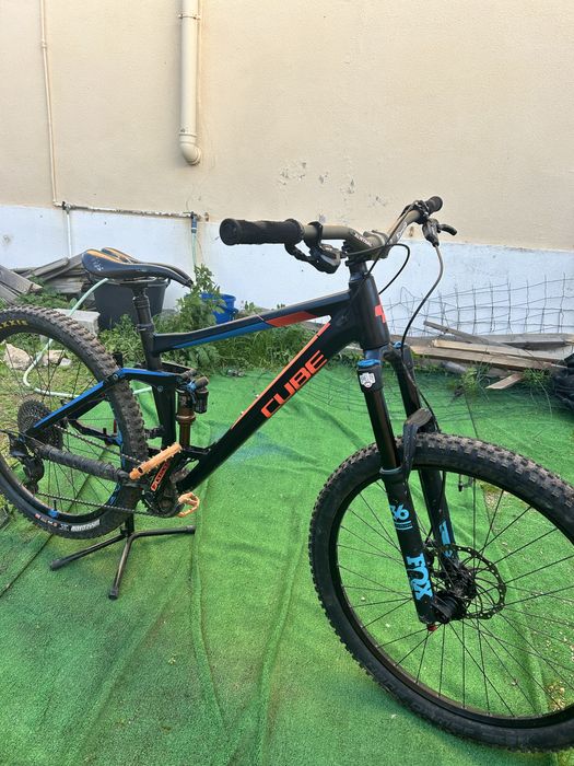 Bicicleta cube stereo 2018