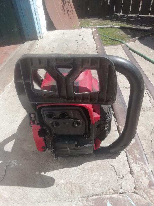 Бензопила Vitals,отличное качество, мощная и сбереженная