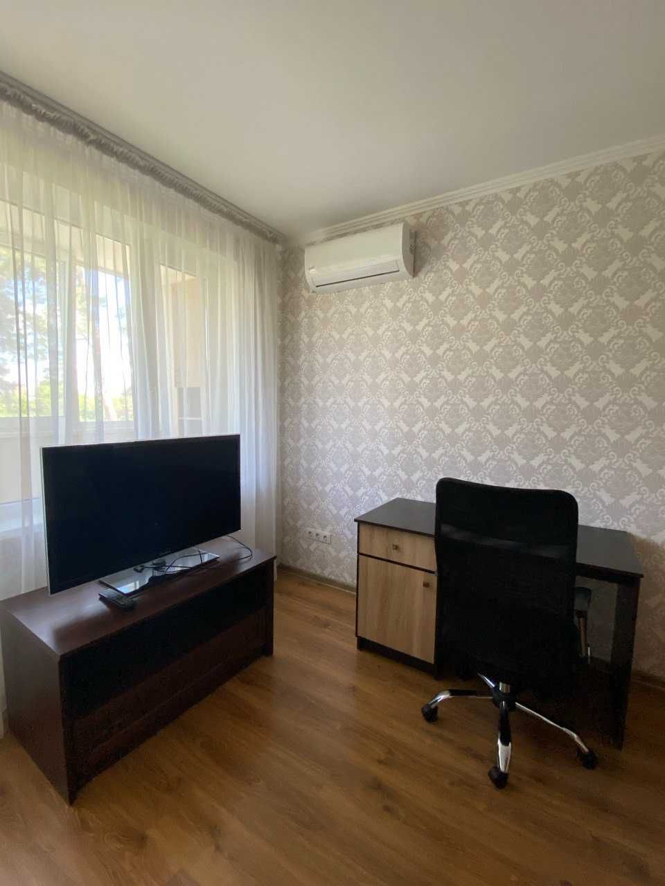 Оренда 1к. квартири 40/18/12 м2. (район Річ Тауна) Буча