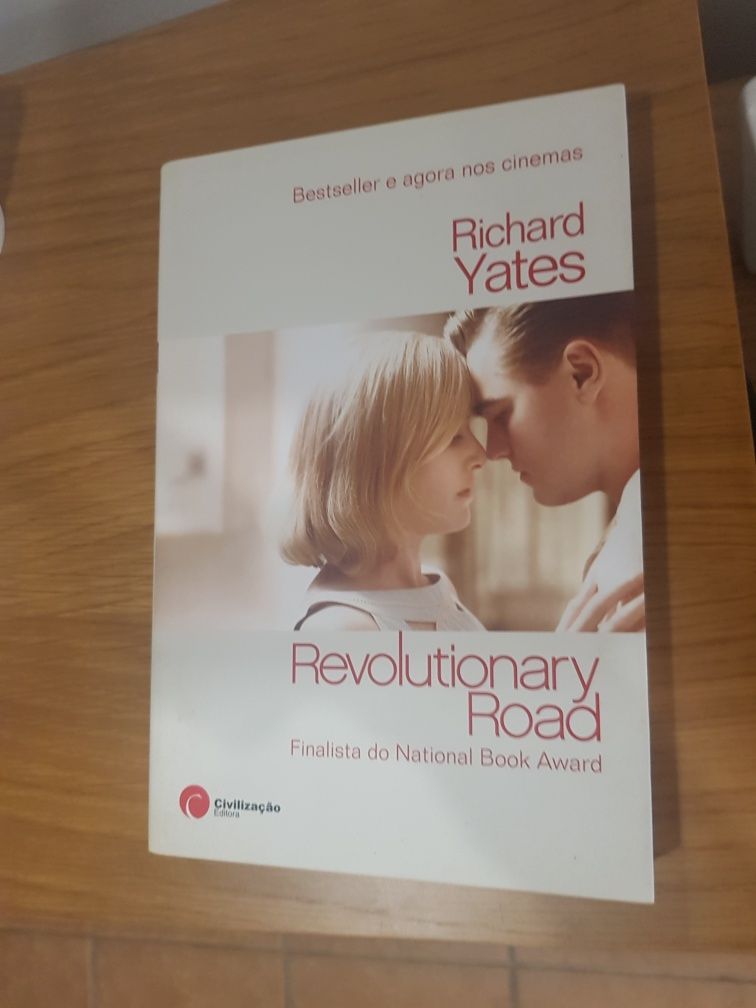 Livros Novos desde 6€