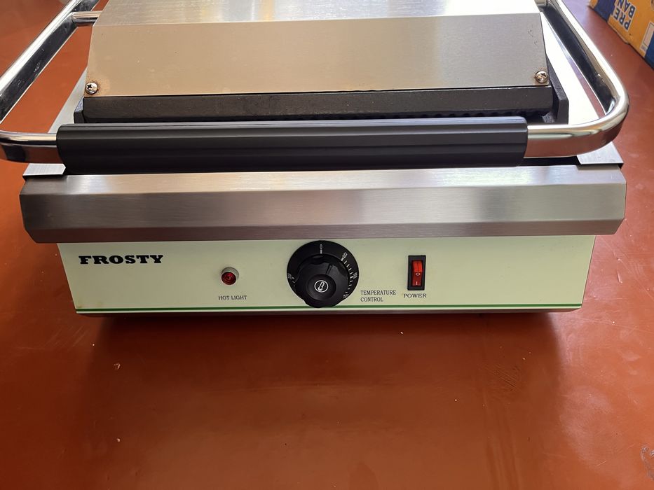 Гриль прижимний Frosty Italy