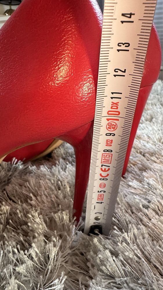 Zara woman szpilki red 40