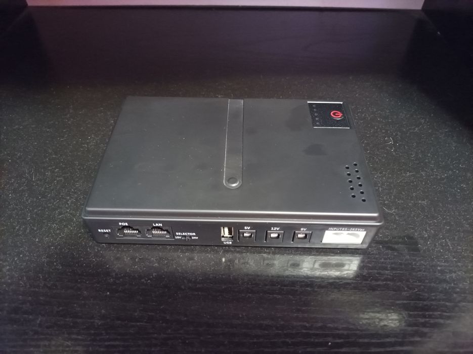 DC UPS DC1018P 5V 9V 12V 18W 10400mAh