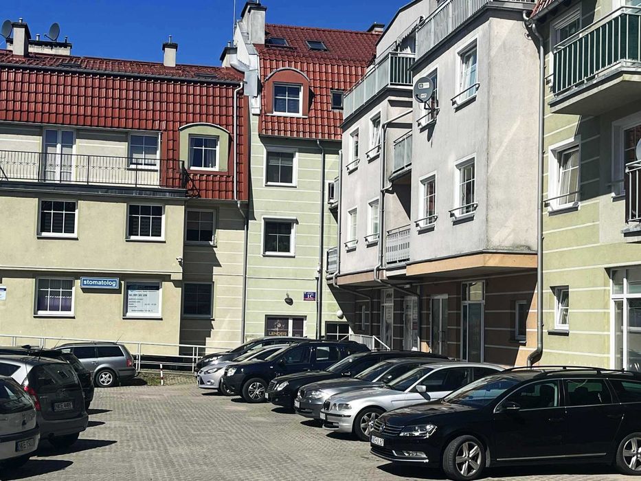 Lokal usługowo- handlowy 124 m2 parter Kętrzyn Kołobrzeska 1 D
