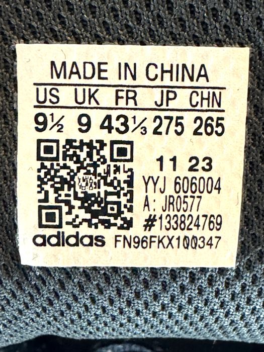 Кроссовки Adidas НОВЫЕ - 43,40, 39 размер в НАЛИЧИИ