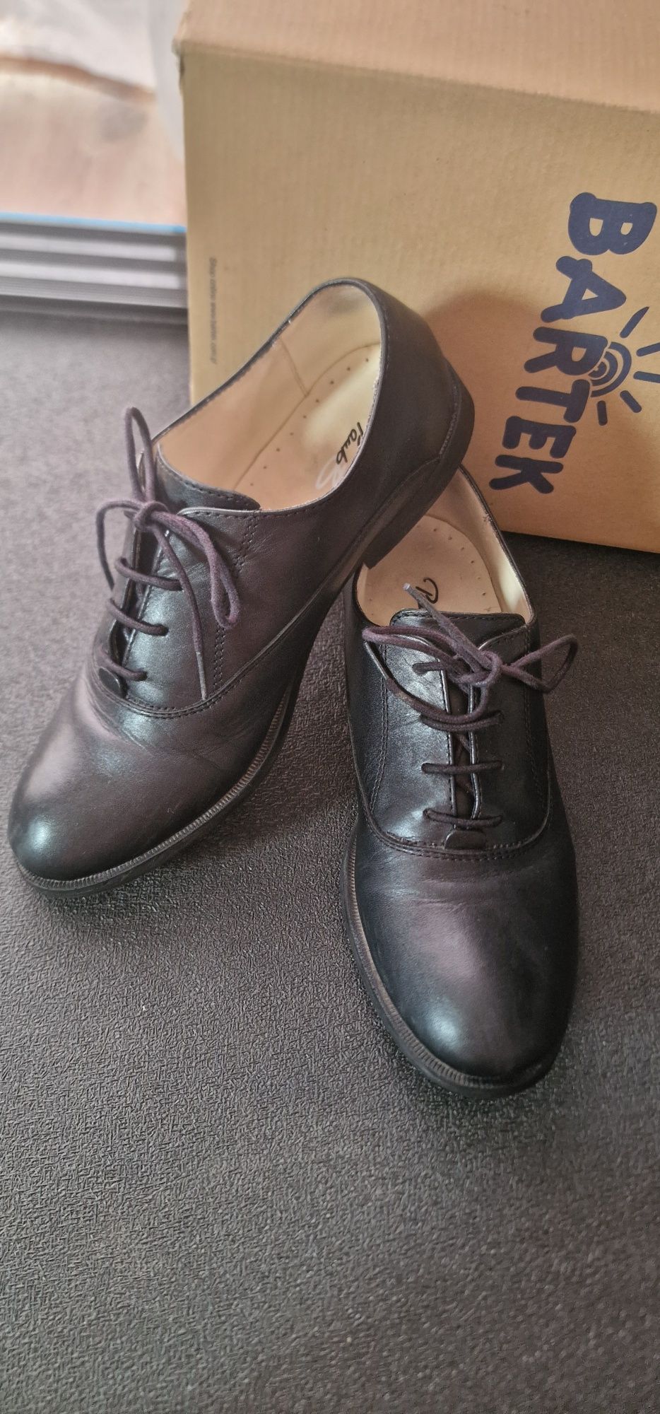 Buty mokasyny wizytowe 36 Bartek