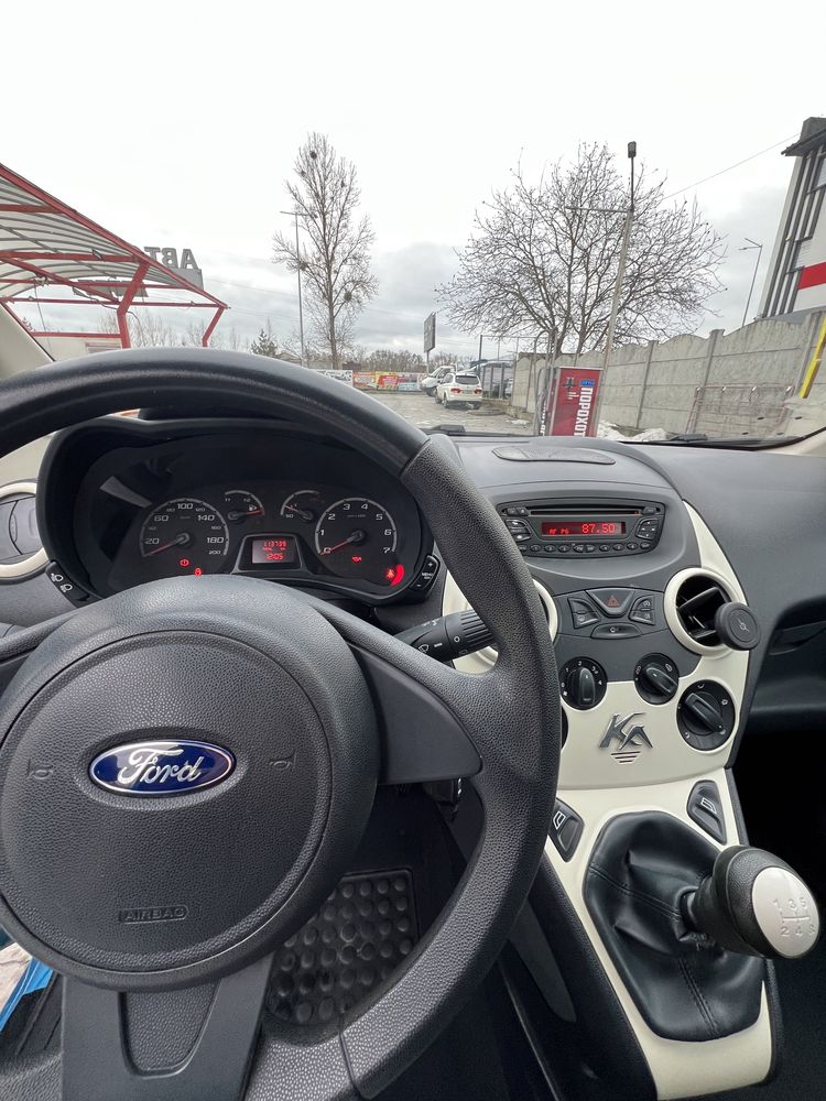 Продам FORD KA 1.2 бензин