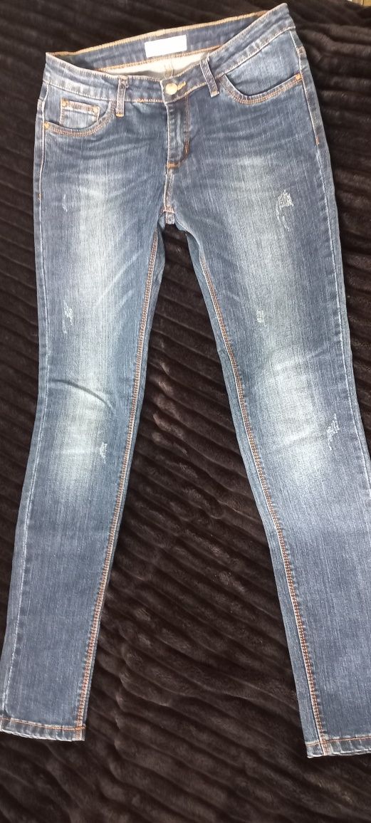 Spodnie jeans 40