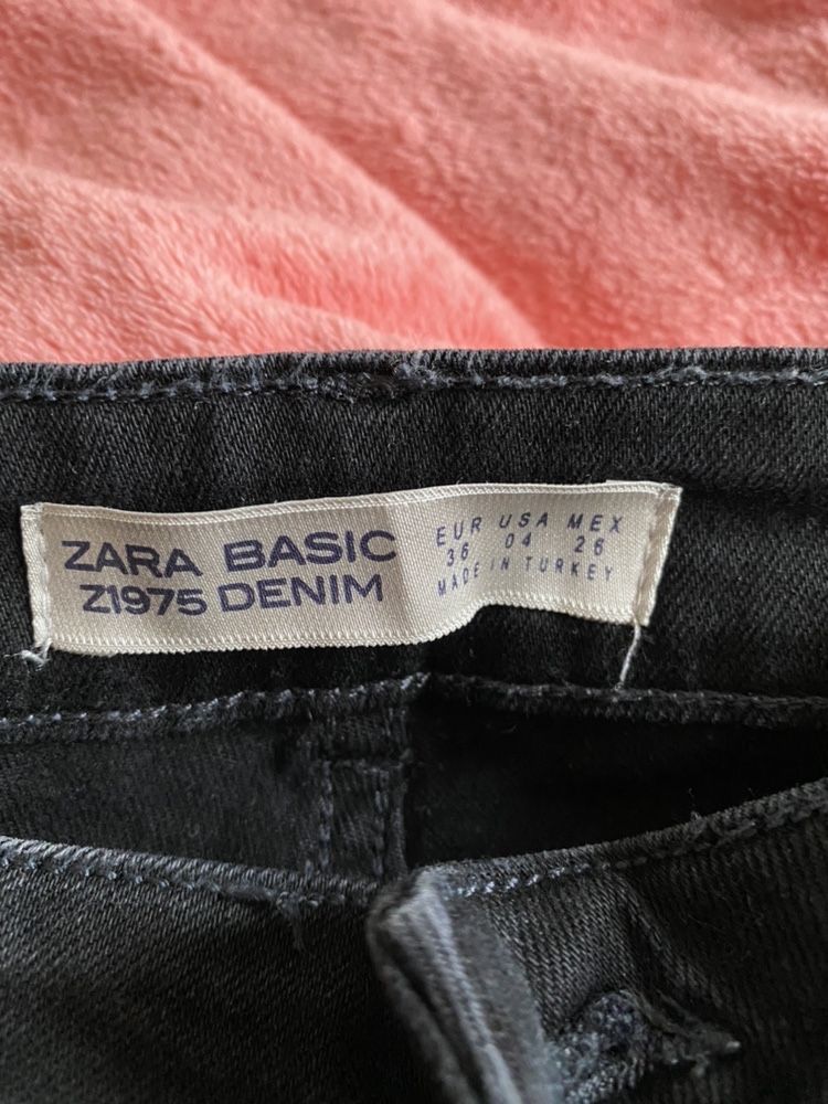 Джинси чорні ZARA