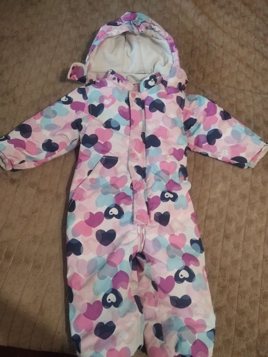 Продам дитячий зимній комбінезон 98-го розміру