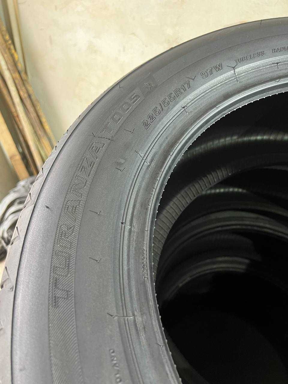 Літні Шини 225 55 R17 BRIDGESTONE Turanza