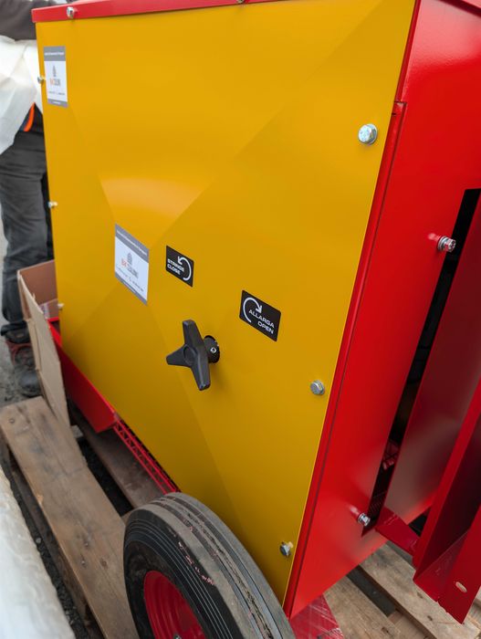 Maszyna do czyszczenia sklejki, 3s panelowa , szalunki szantafle płyta