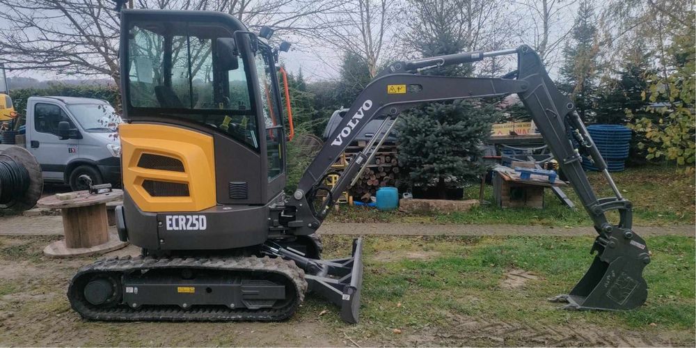 Minikoparka Volvo ecr 25D zadbana 1 wlasciciel