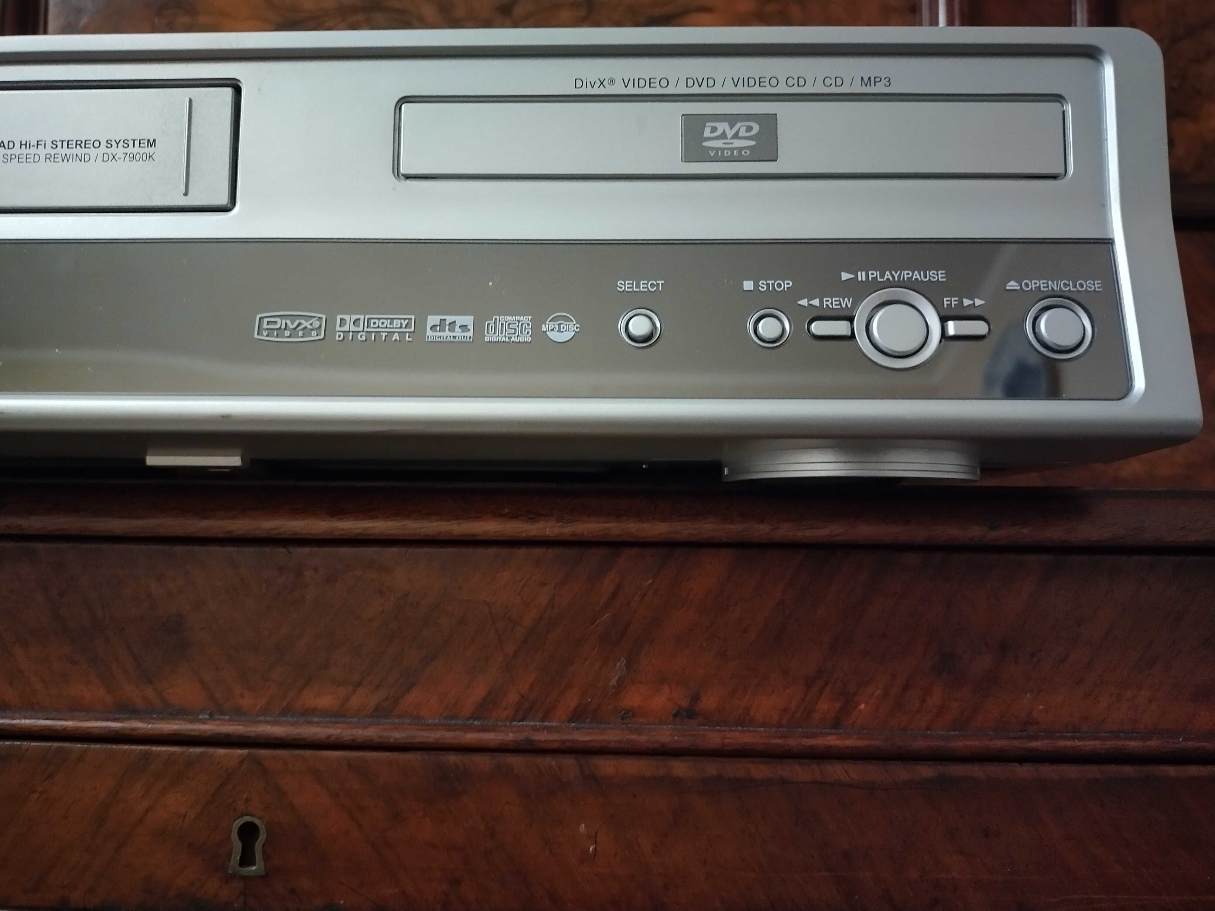 Combo VHS 6Head HiFi + DVD =DAEWOO model: DX-7900K= (Mint Condition !)