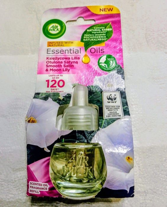 Air Wick Odświeżacz powietrza wkład Księżycowa Lilia 19ml 85g 9szt.